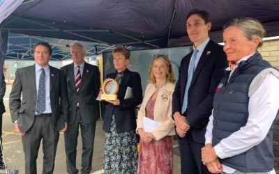 Lord-Lieutenant Presents King’s Award for Enterprise to Saracen Horse Feeds